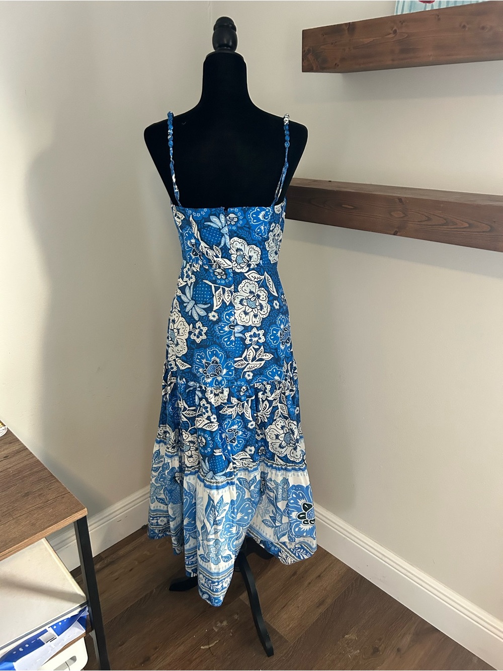 NWT Farm Rio Full of flowers mid dress - Picture 3 of 4